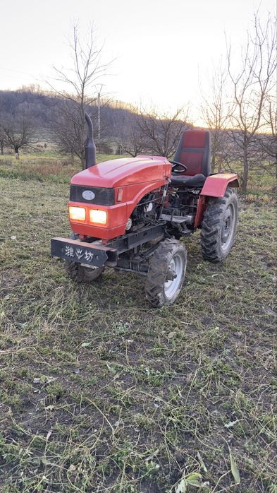 Tractor 30 de cai 4x4