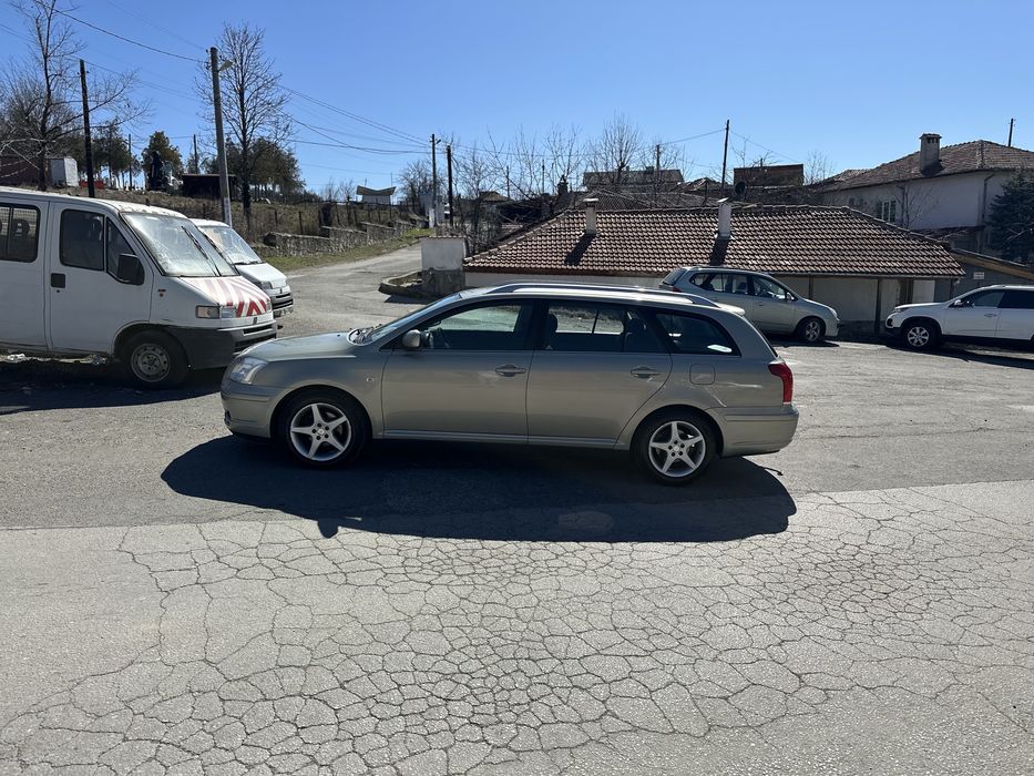 Toyota Avensis 1,8 VVTI 129кс.