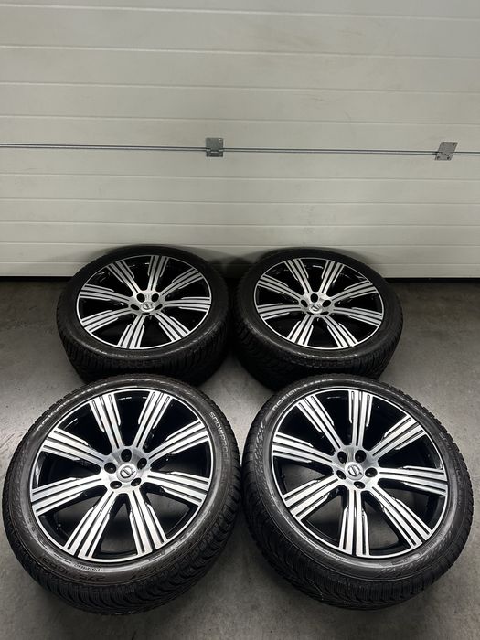 Jante 21 ORIGINALE Volvo XC90 R-Design Iarna 275/40/21 Nokian XC 90