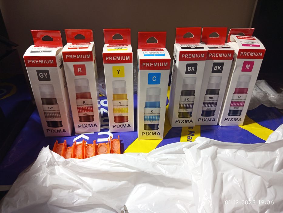 Принтер  Кэнон 8340 6 цветный