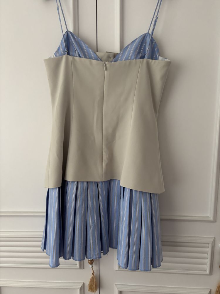 Нова рокля Zara.