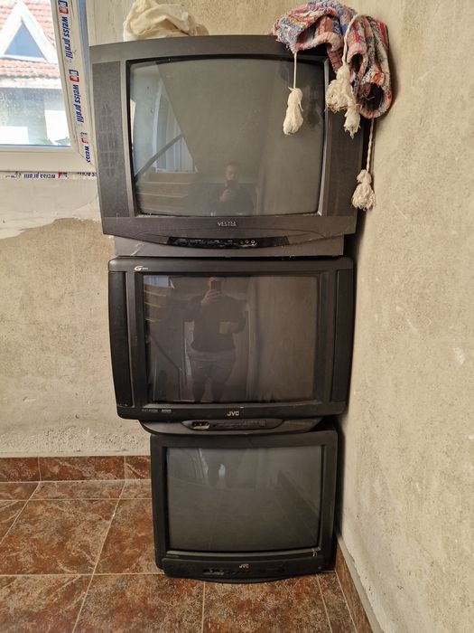 Телевизор -стари работещи телевизори