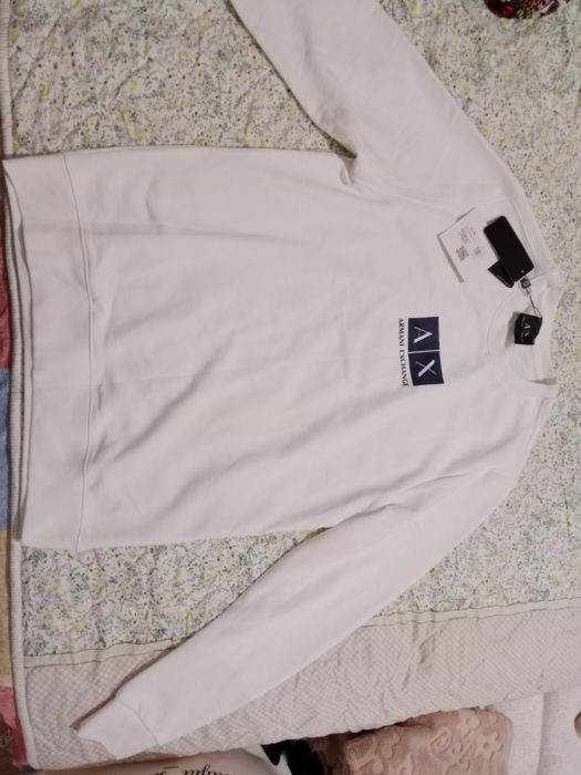 Джемпер сатылады Armani новый