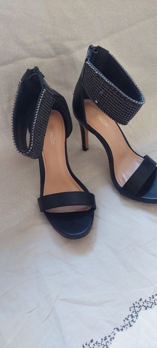 Donez Sandale marimea 36 deezee