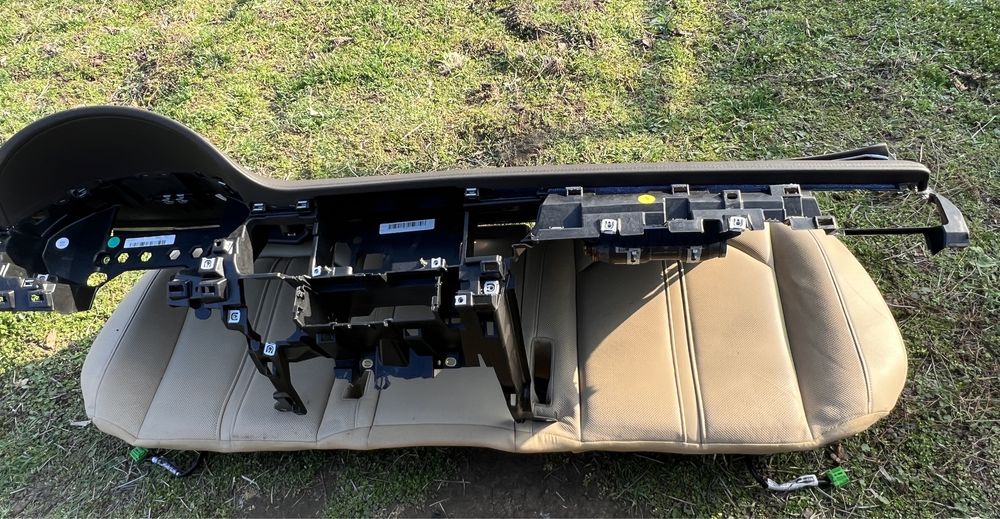 Арматурно табло със airbag audi a8 d4