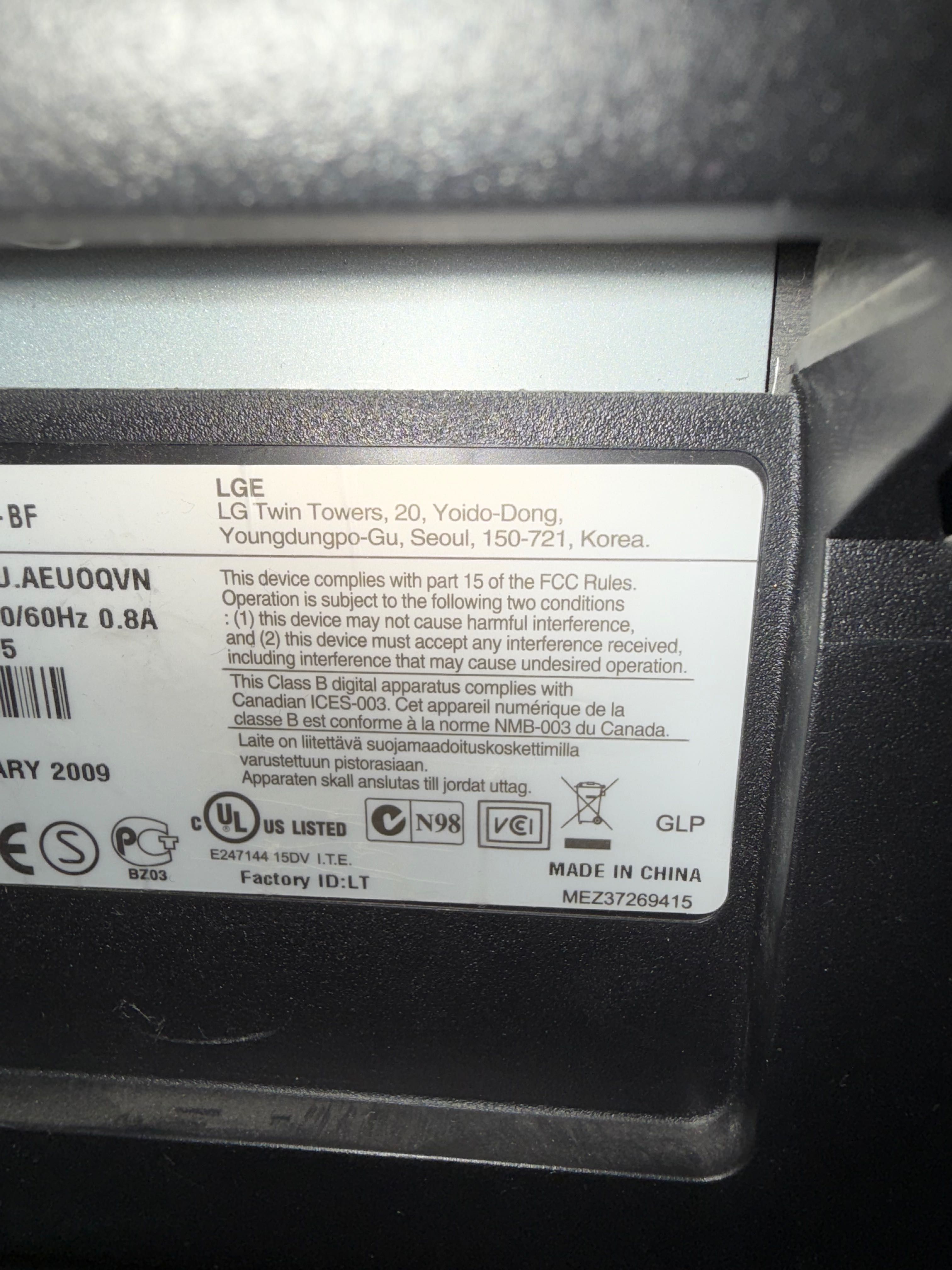 Монитор LG Flatron l1942t