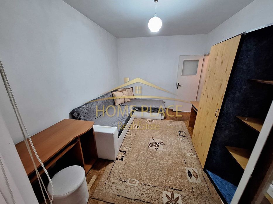 Дава се под наем Тристаен апартамент в Варна, Център - 60 кв.м за 433.5 € - Снимка #4