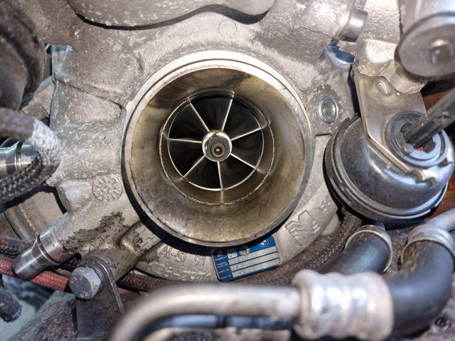 Turbina turbo turbina valve 4.0 D Biturbo bmw x5 x6 f15 f16 30.000 km