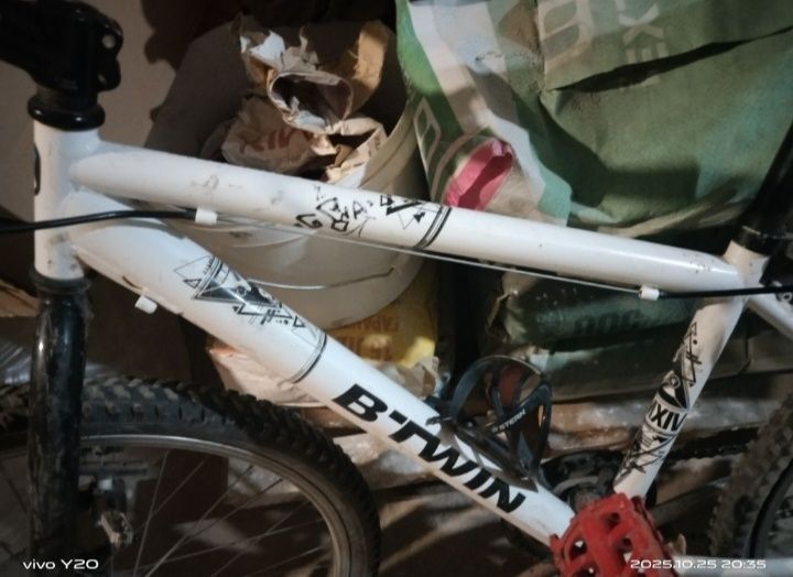 Велосипед B'TWIN Rockrider