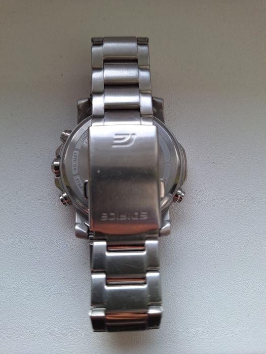 Ceas Edifice Bluetooth