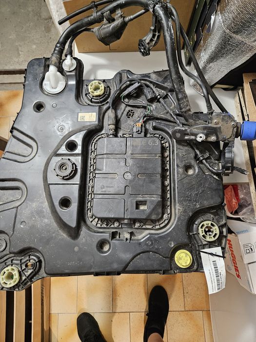 ADBLUE помпа резервоар P1012340 от Citroen C3 2023