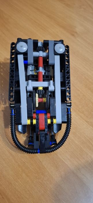 Lego tehnic asamblat