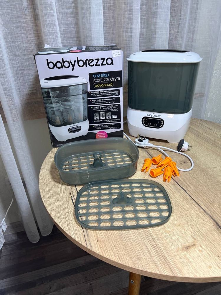 Продаю стерилизатор-сушилку от  Baby Brezza One Step Advanced