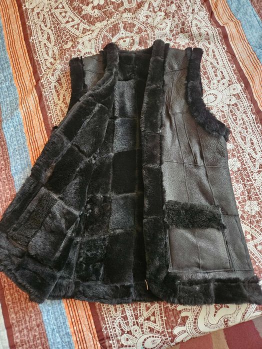 Пухено дамско елече