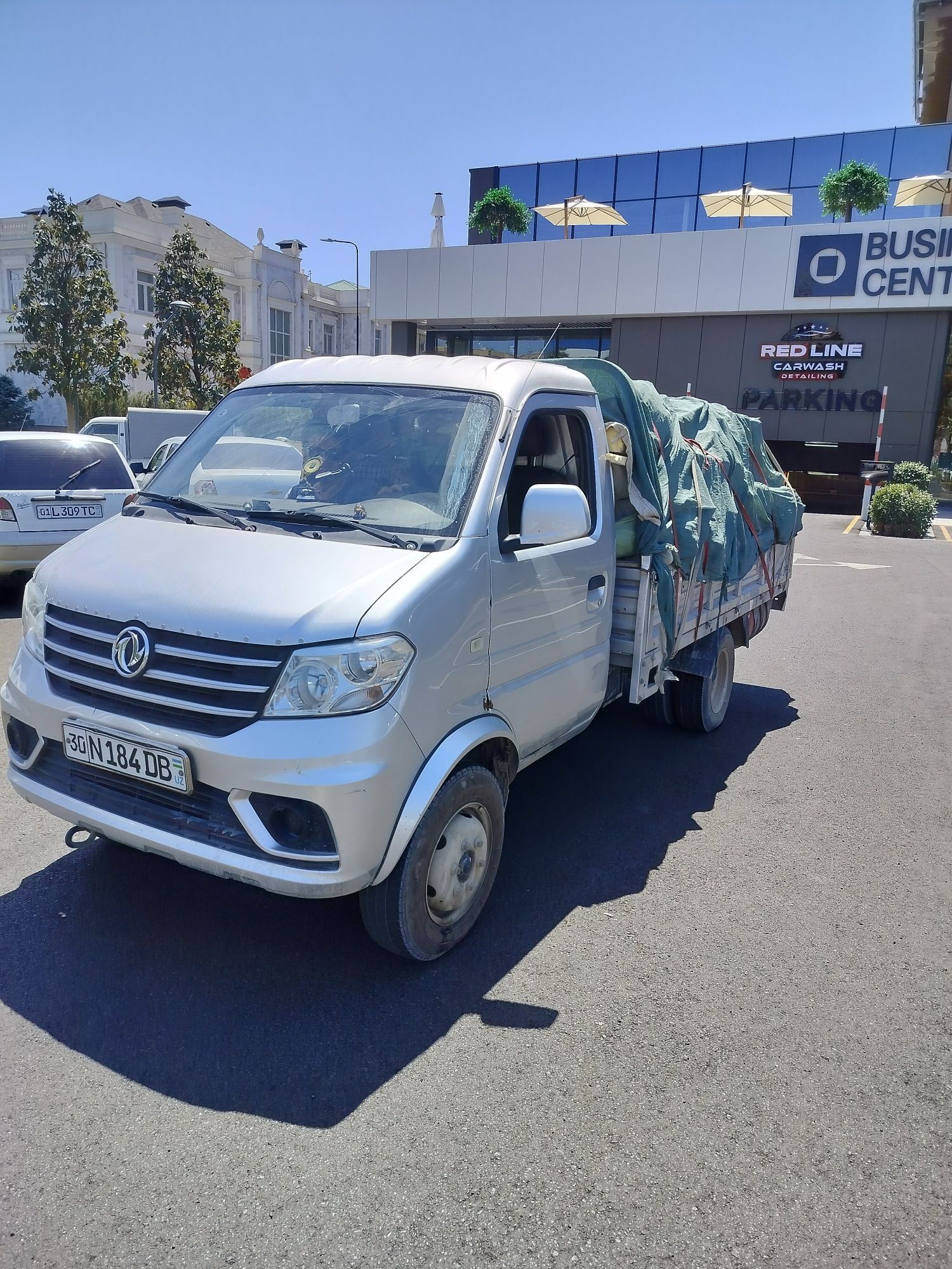 Вывоз мусор строё мусор Musor tashish xizmati avto labo changan