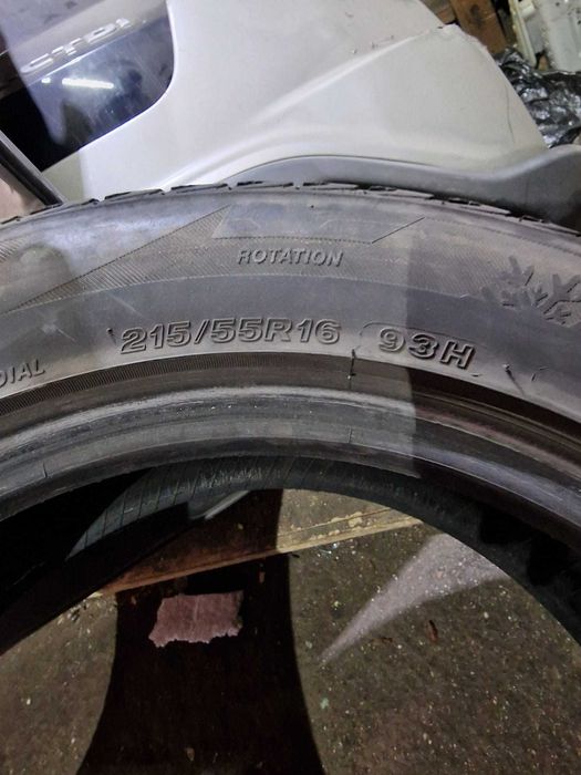 4 cauciucuri de iarna 215/55R16