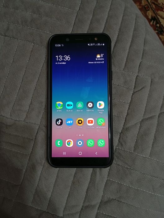 Продам Самсунг А6 4G
