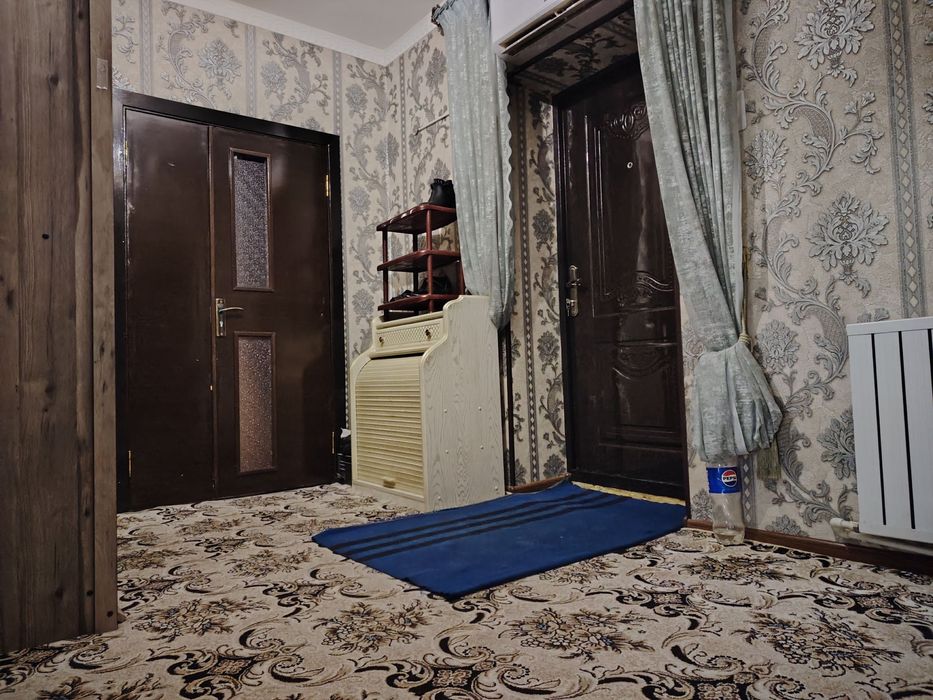 Сергели 8-худуд 2/7/7 срочно сотилади