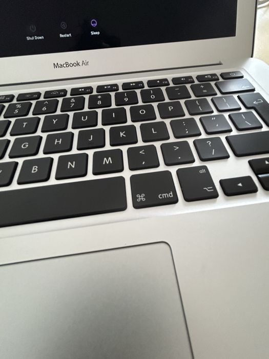 Laptop Apple Mc Book