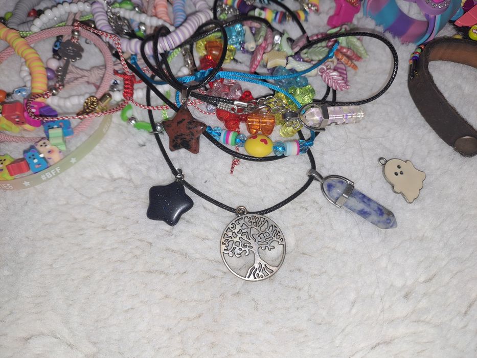 Dulapior mic cu sertare de pus pe raft sau birou fetite