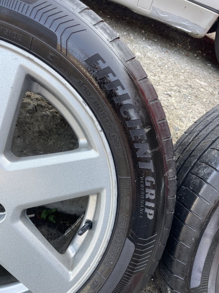 Оригинални джанти с гуми Volvo 5x108 r17