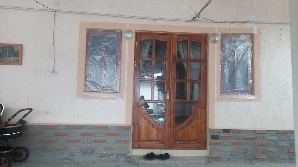 Продается участок 3,25 + 4,5 сотки Карасу Авайхон