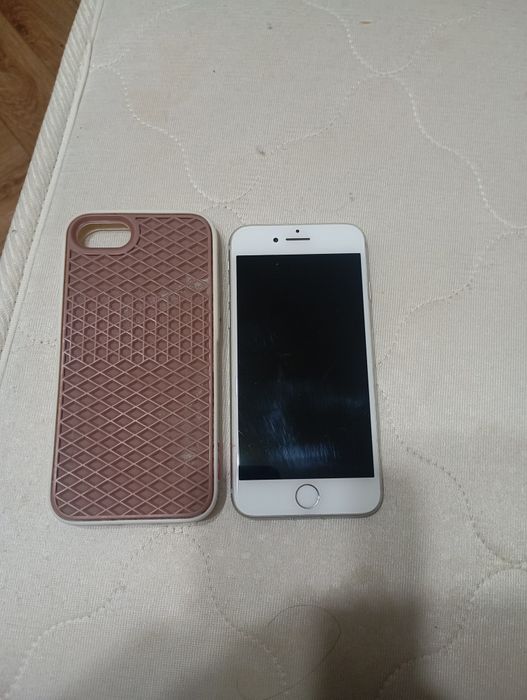 Продам айфон 8 в рабочем состоянии