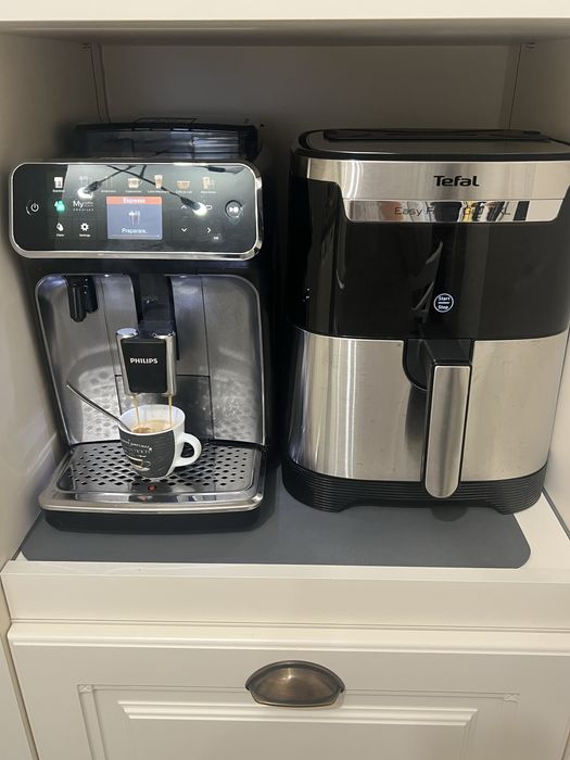 Vand expressor LatteGO5400