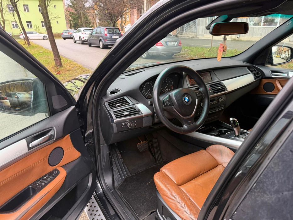 Bmw x5 2008 panoramic