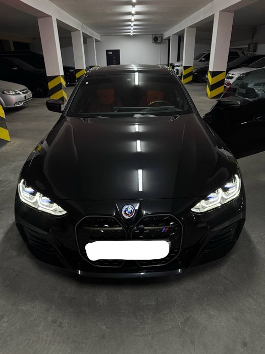 Продается BMW I4 40
