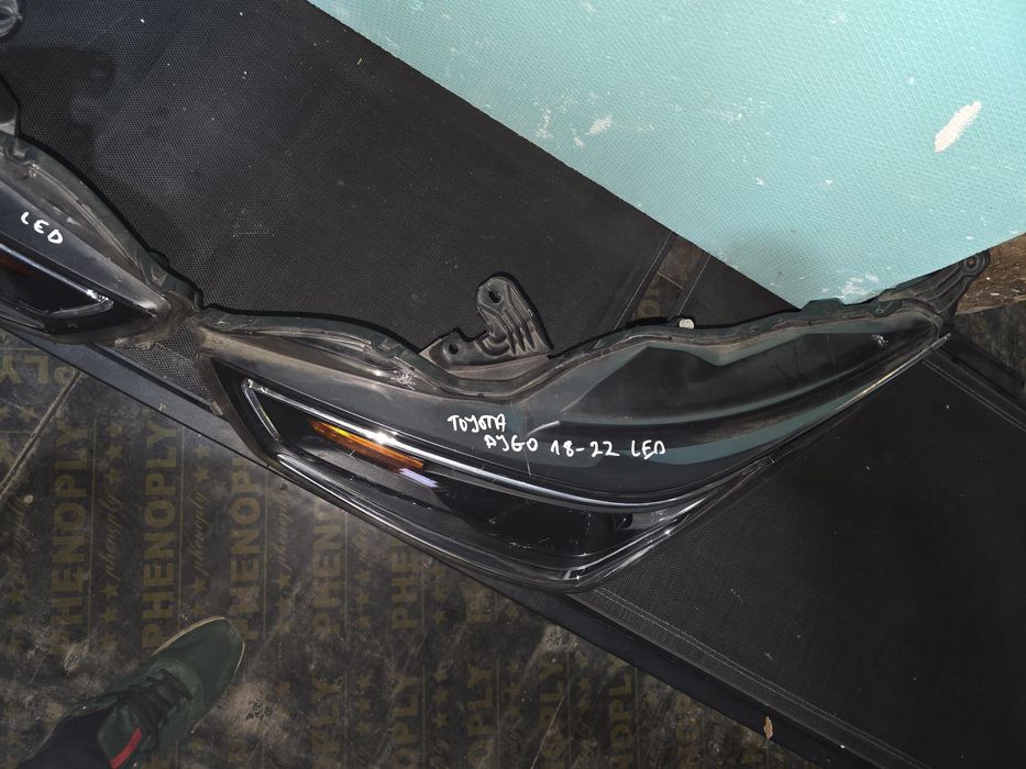 Toyota Aygo 18-22 Led ляв и десен фар