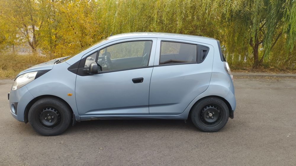 Chevrolet Spark  sotiladi