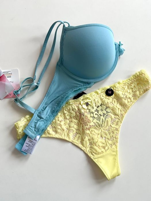 Сет нов сутиен Skin to Skin 80C  и бикини Hunkemoller M size