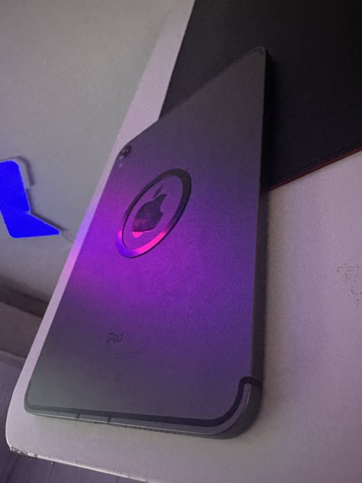 iPad mini 6 SIM garantie FARA zgarieturi baterie 99% full accesories