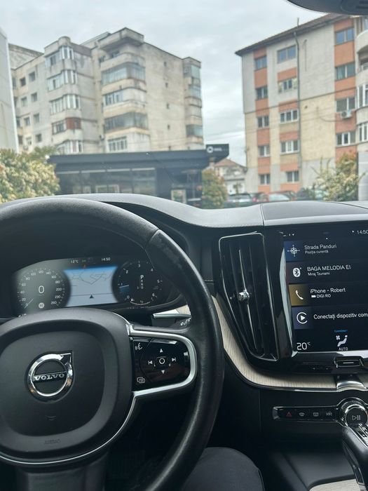 Vând Volvo XC 60