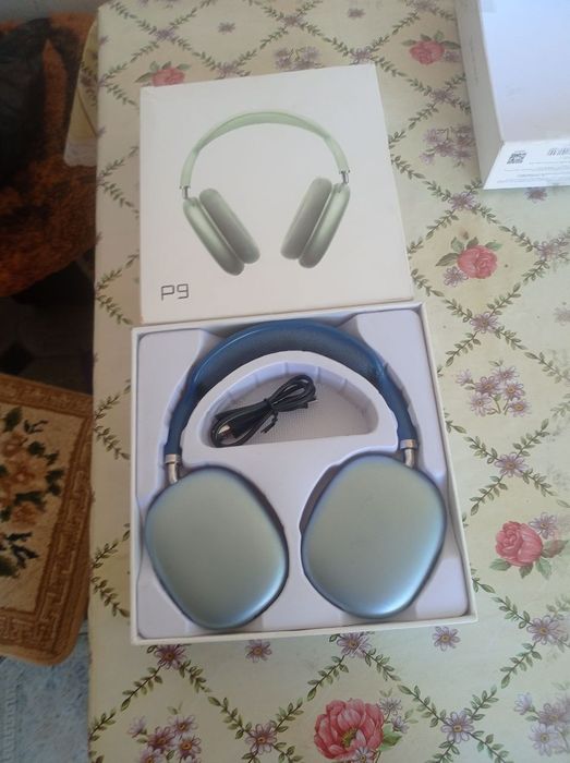 Наушники  блютуз