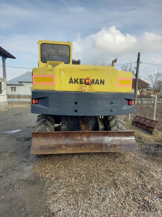 Akerman 14 tone pe roti