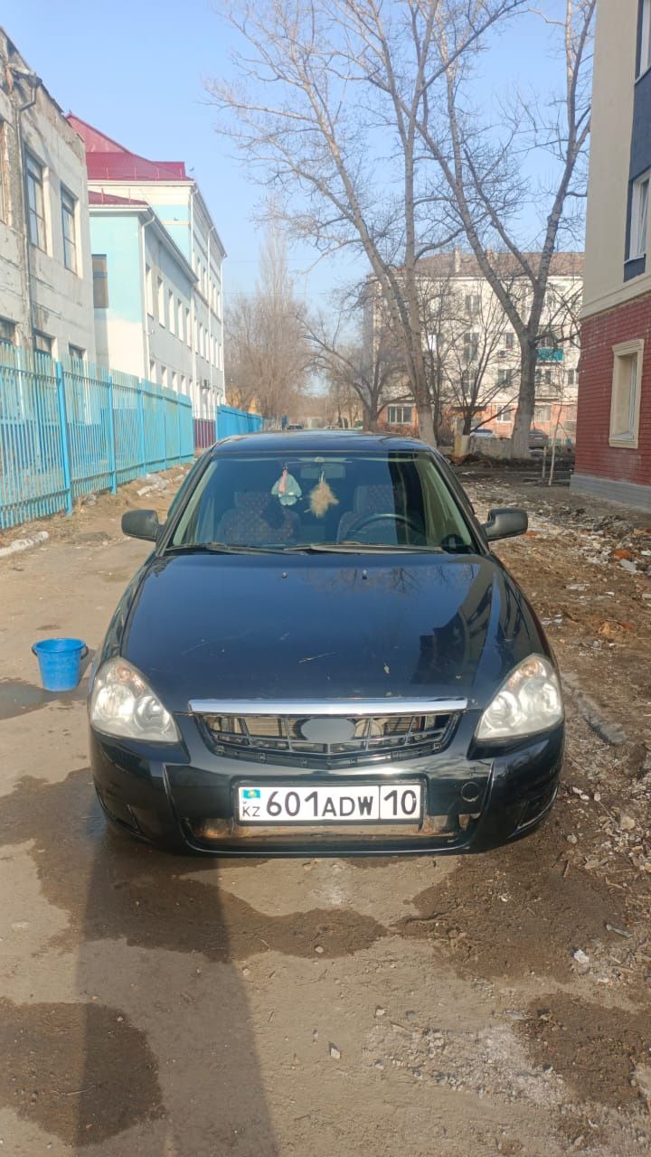 Продам прирора 2172 хэтжбек 16 клап 2008 года