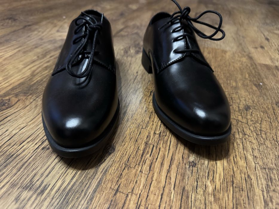 Чисто нови, мъжки обувки и челси боти ЗАРА в размер 39