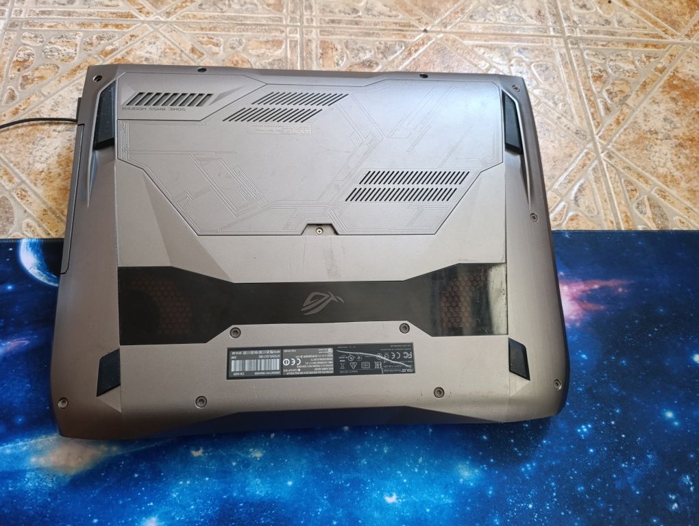 Asus rog g752vs gc118d