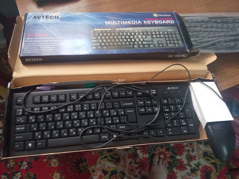 Продается.  Клавиатура. Хорошая
