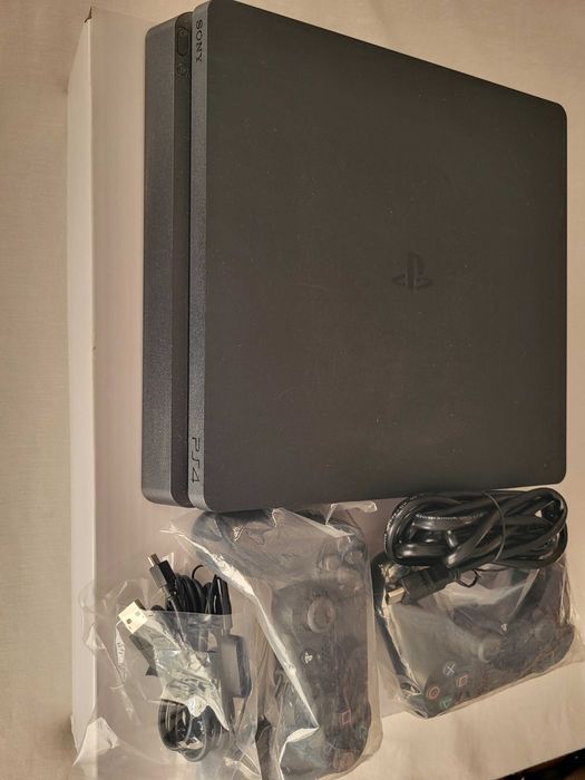 Playstation 4 Slim 1 TB + FIFA 25 Безплатна доставка!!!