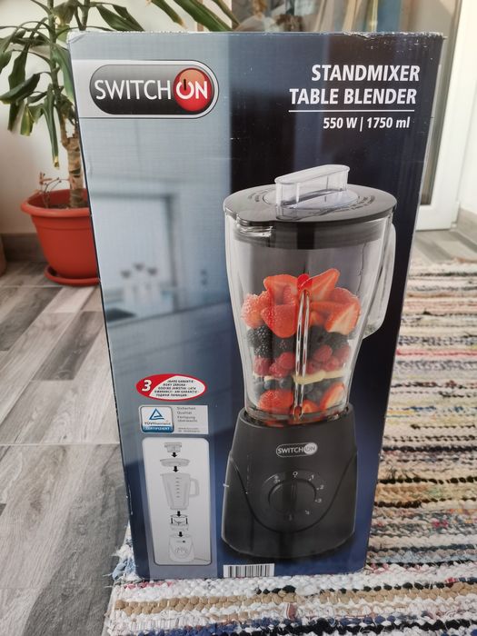 Vând blender Switch On - 550W 1750ml.