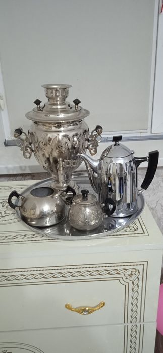 Советский самовар электрический латунный поднос мельхиоровый набор для