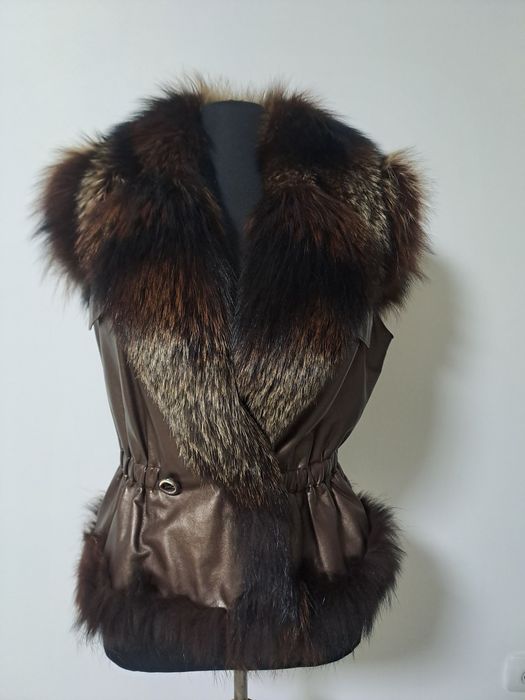 Великолепен дамски елек S- M размер + ПОДАРЪК  ЕЛЕК!