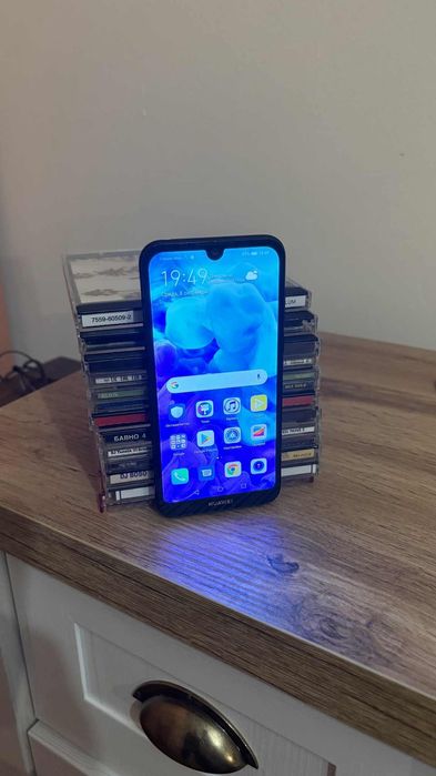 Huawei Y5 -2019 г