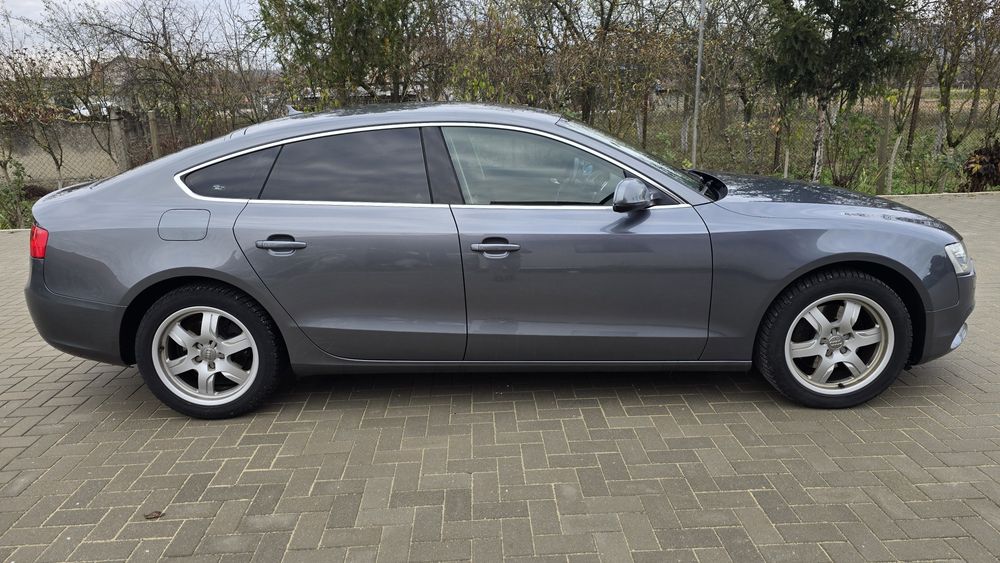 Vând Audi A5 Sportback 2013