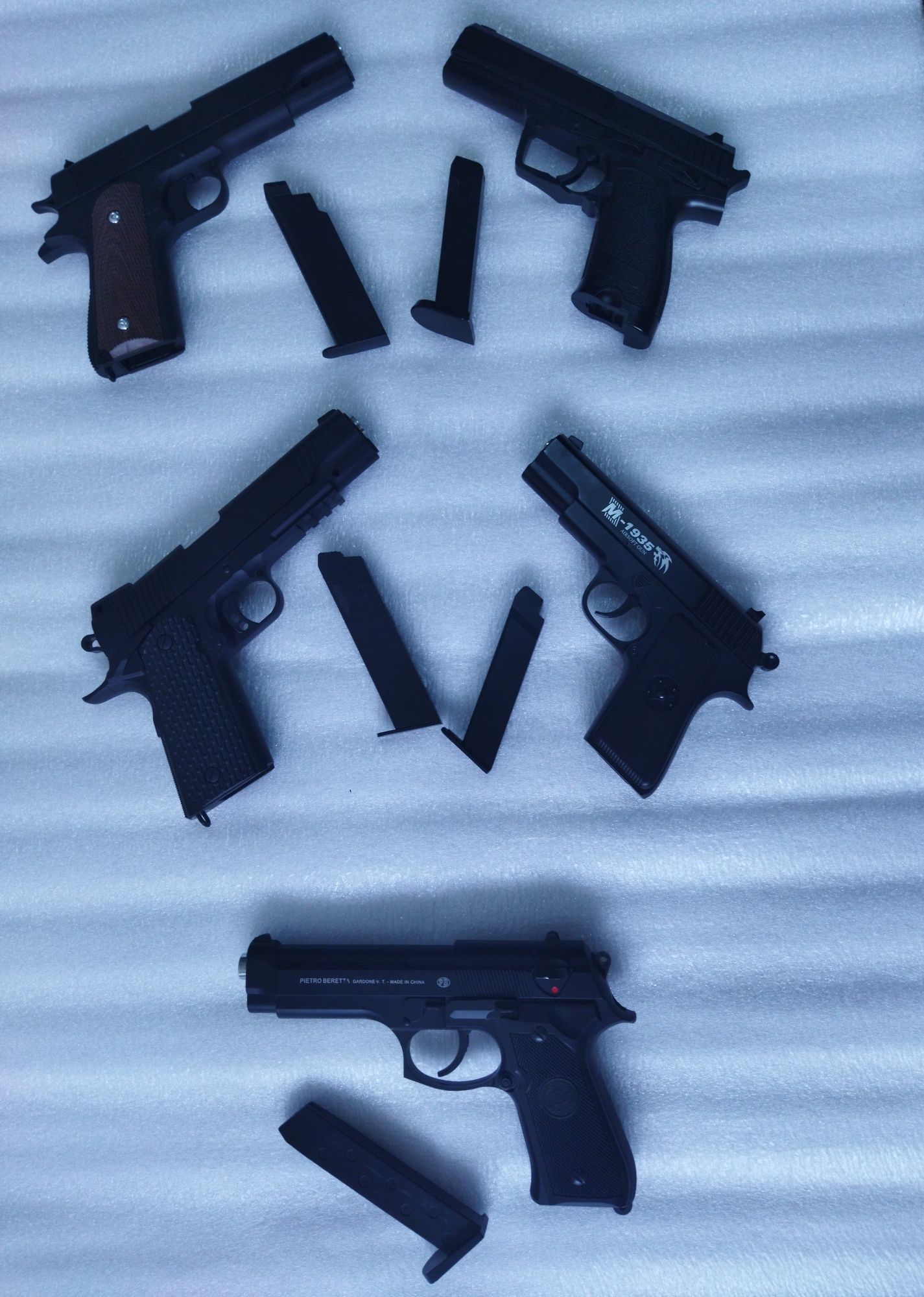 Страйкбол пистолет airsoft gun Железный пистолет