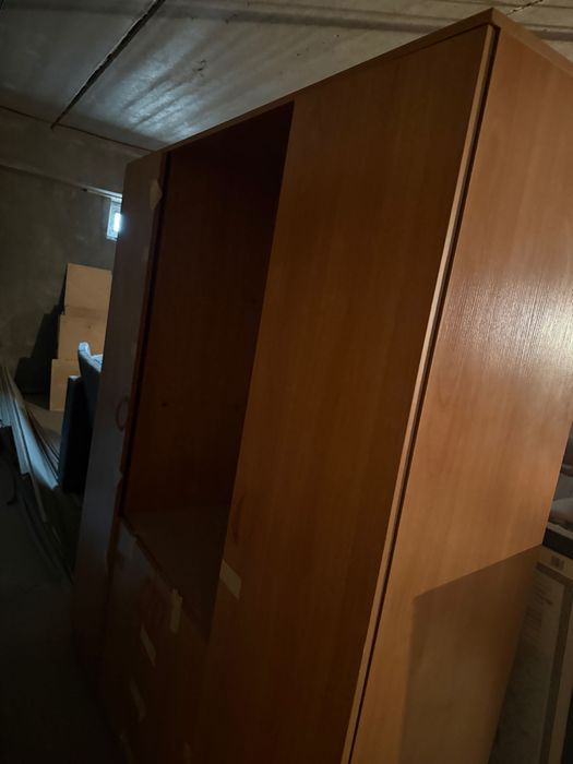 Офисная мебель тумбочки шкаф диван