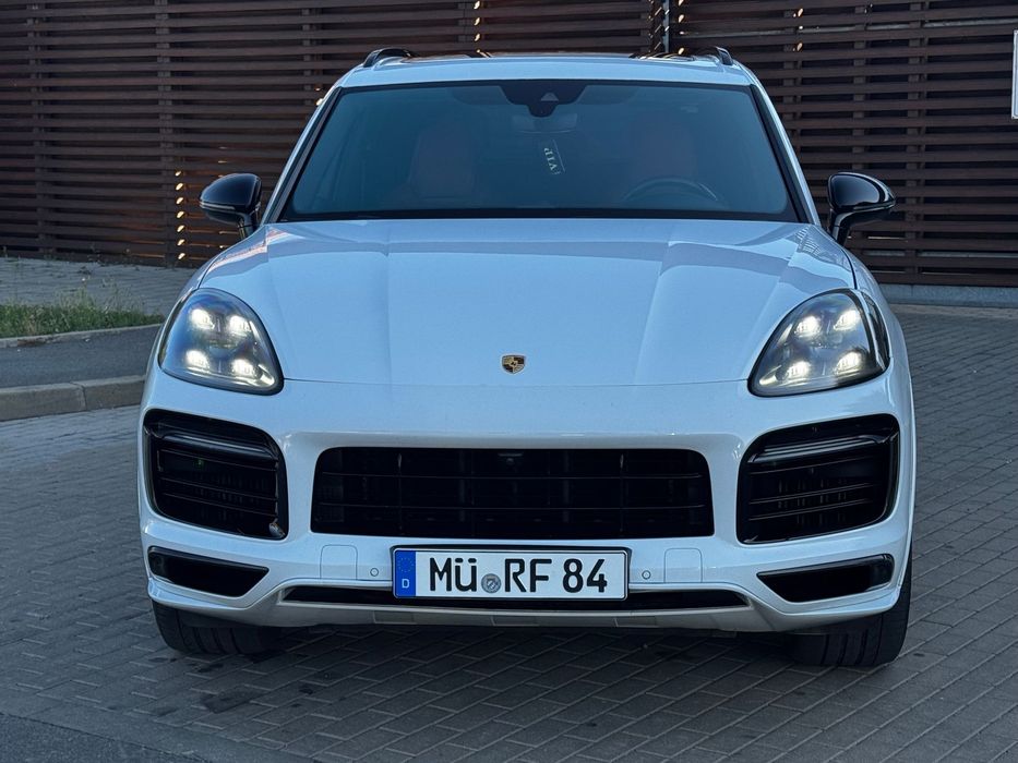 Porsche Cayenne Pachet Crono GTs Carbon Tobe Active BOSE